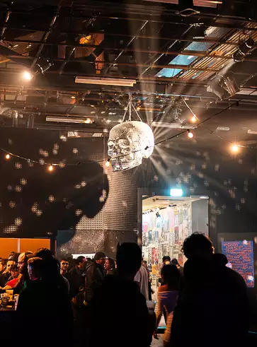 Image 2 - X-MAS Party © Sophie Berset